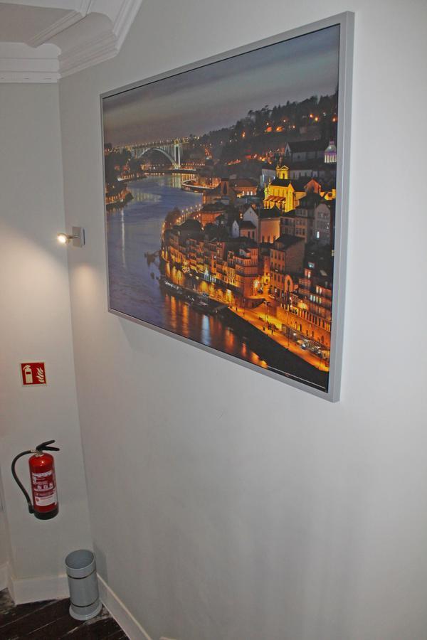 Lunar Pensión Oporto